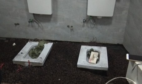 专业检测漏水补漏网上找“专业补漏”付款5000元没发票 补完后漏得更厉害了