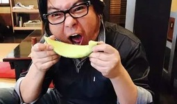 网红娱乐吃瓜,网络时代的娱乐现象与社会影响解析